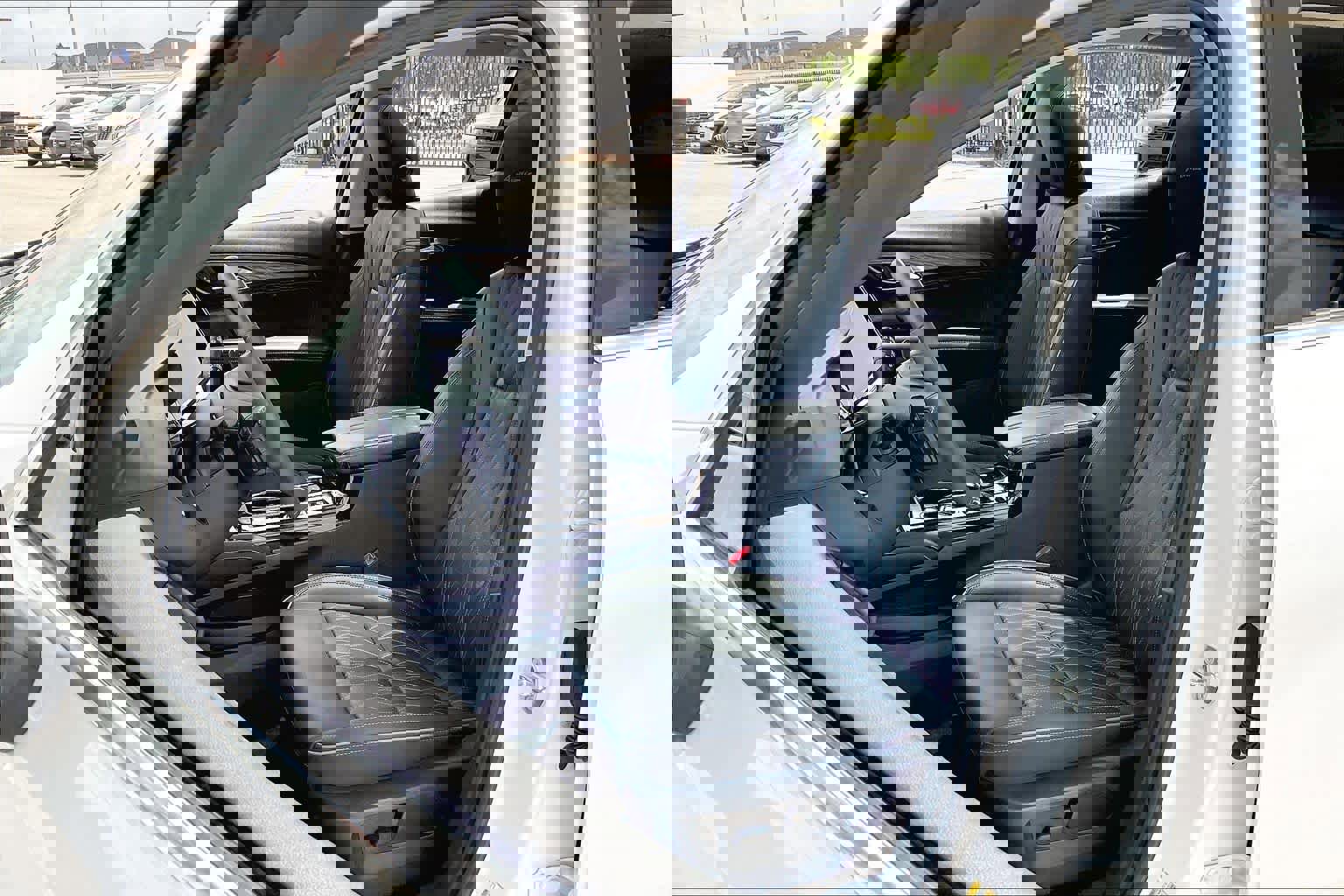 Used 2023 Buick Envision Avenir image 8