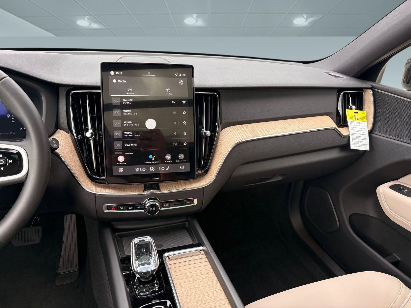 Certified 2026 Volvo XC60 B5 Plus w/ Climate Package image 25