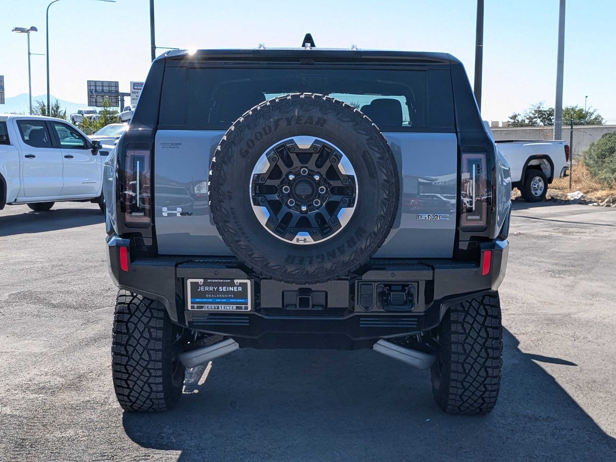 New 2025 GMC Hummer EV 3X w/ Extreme Off-Road Package image 5