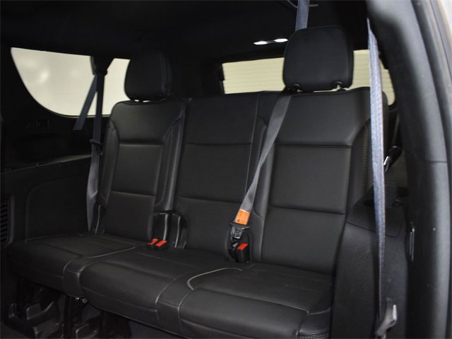 Used 2022 GMC Yukon XL Denali image 11
