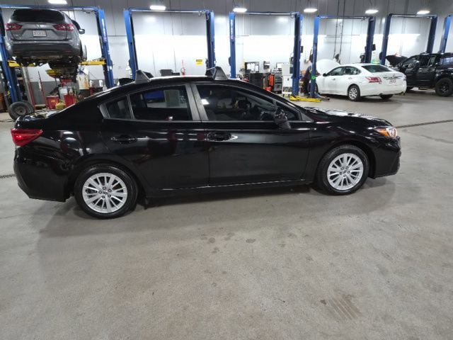 Used 2018 Subaru Impreza 2.0i Premium AWD/4WD image 2