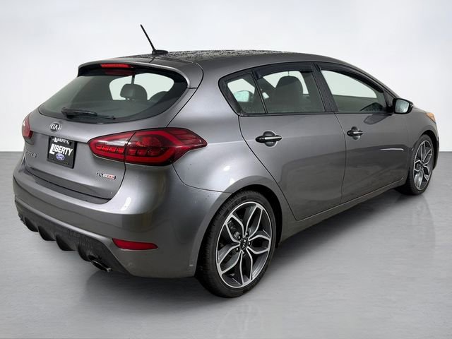 Used 2016 Kia Forte SX image 3