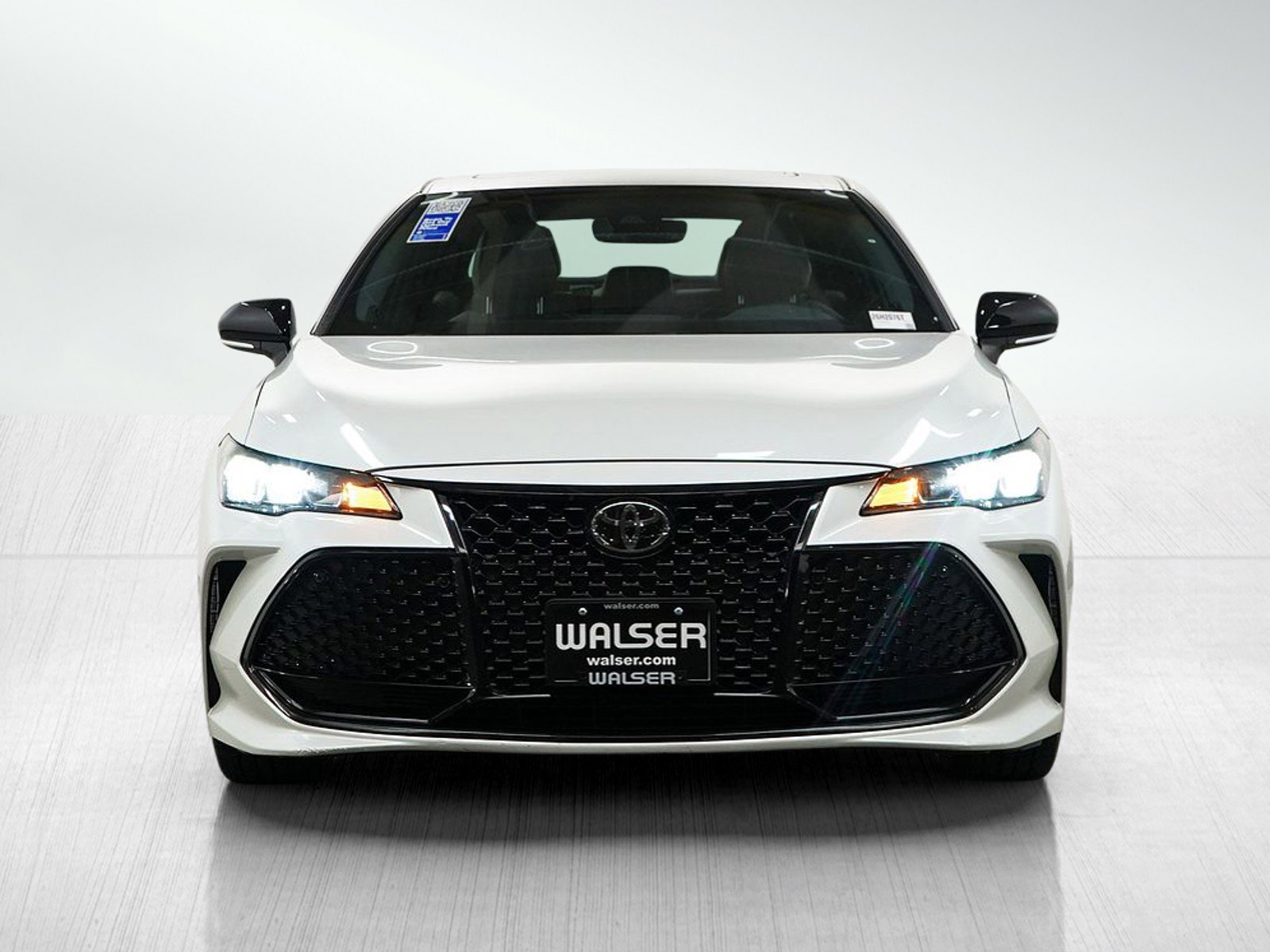 Used 2019 Toyota Avalon XSE w/ All Weather Liner Package FWD image 8