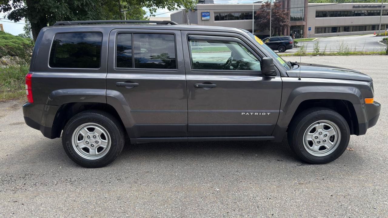 Used 2015 Jeep Patriot Sport AWD/4WD image 4