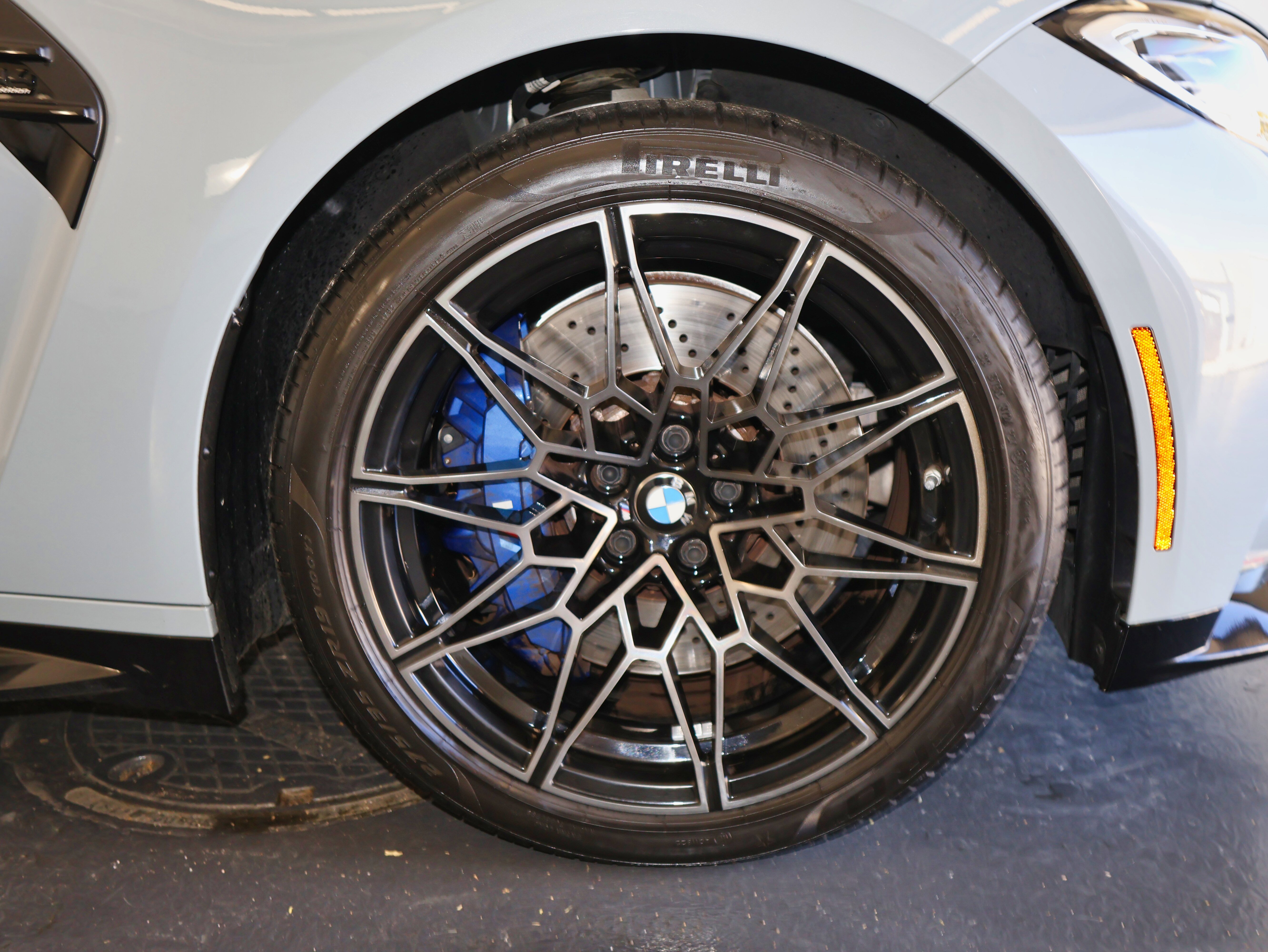 Used 2024 BMW M4 xDrive Competition w/ Executive Package image 11