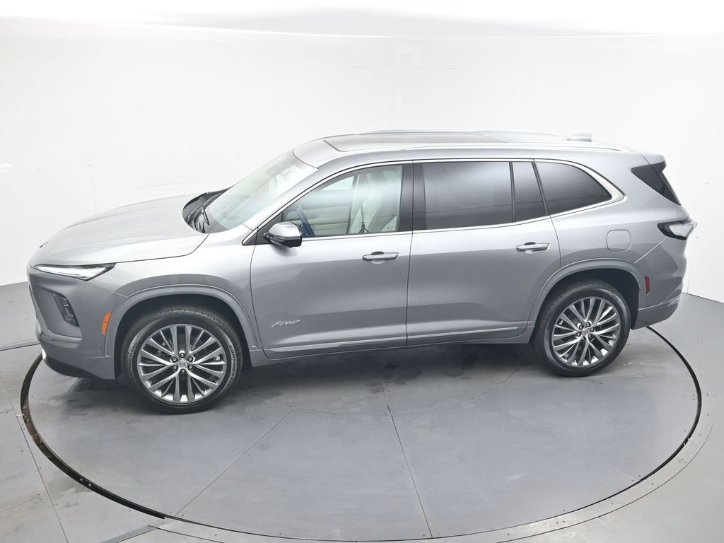 New 2026 Buick Enclave Avenir w/ Super Cruise Package AWD/4WD image 29