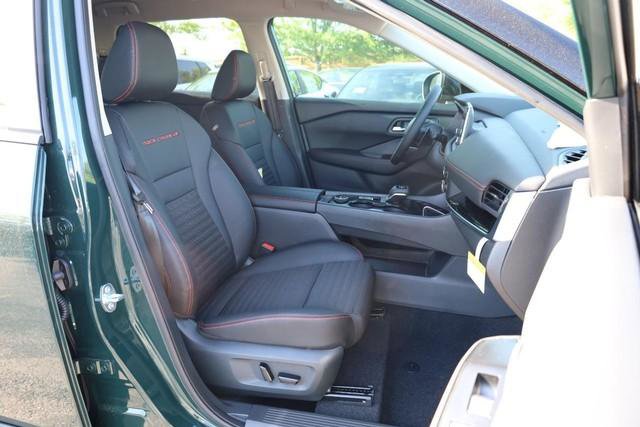 New 2026 Nissan Rogue SV w/ Rock Creek Premium Package AWD/4WD image 25