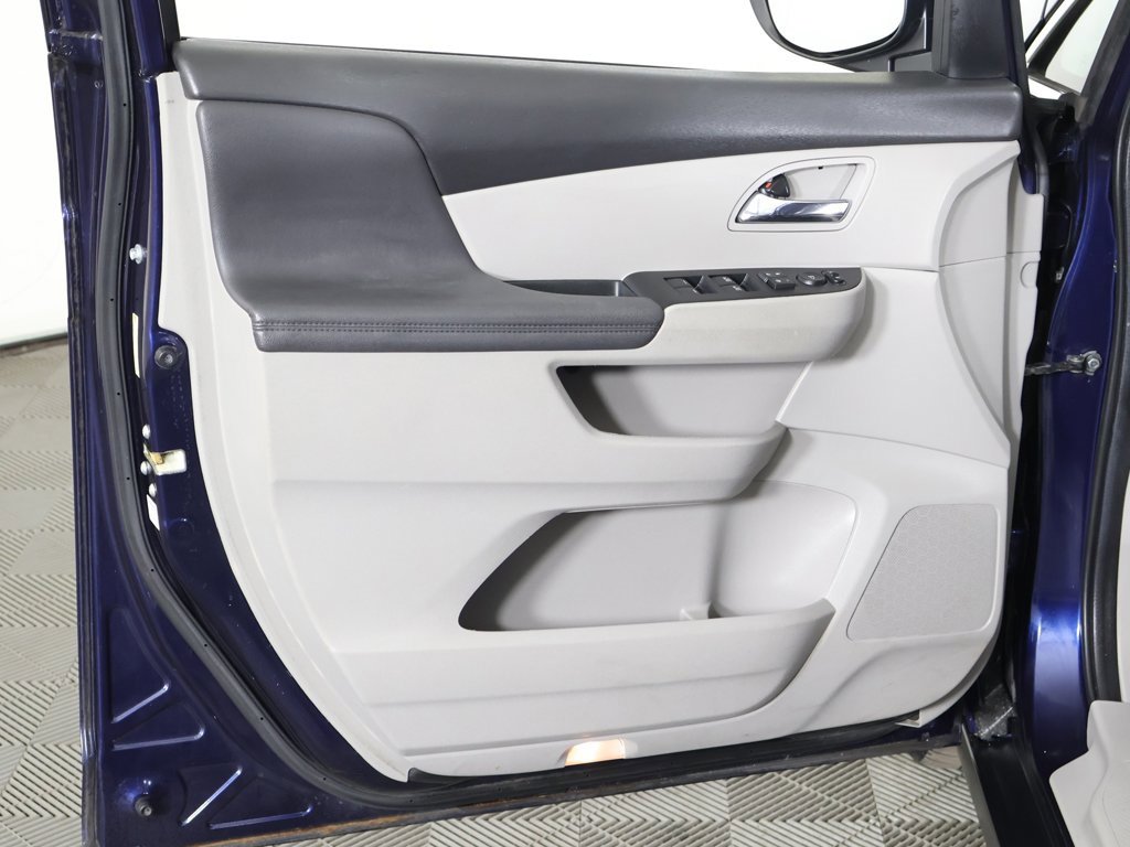 Used 2014 Honda Odyssey EX-L image 22