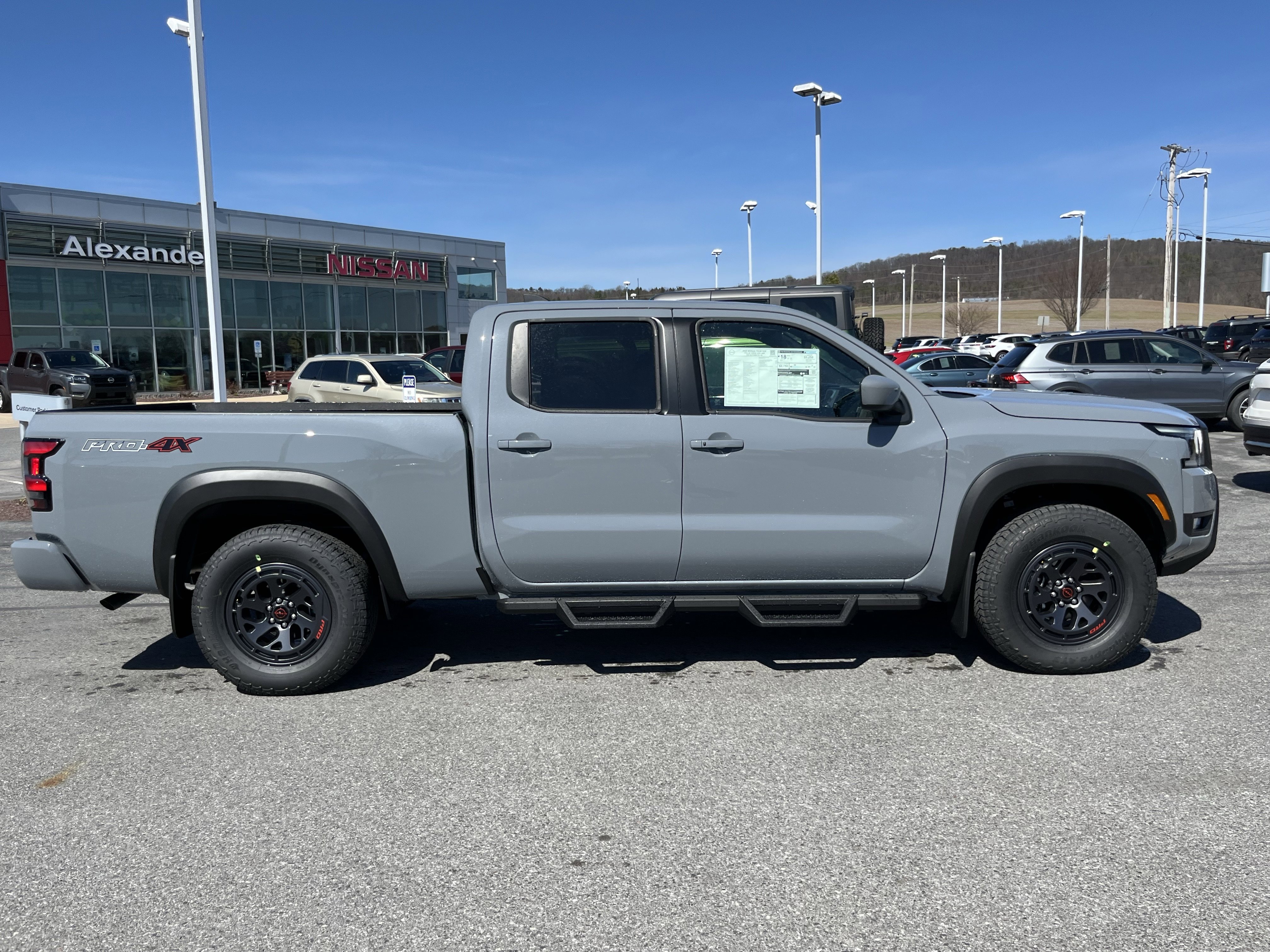 New 2026 Nissan Frontier PRO-4X w/ Tow Package image 2