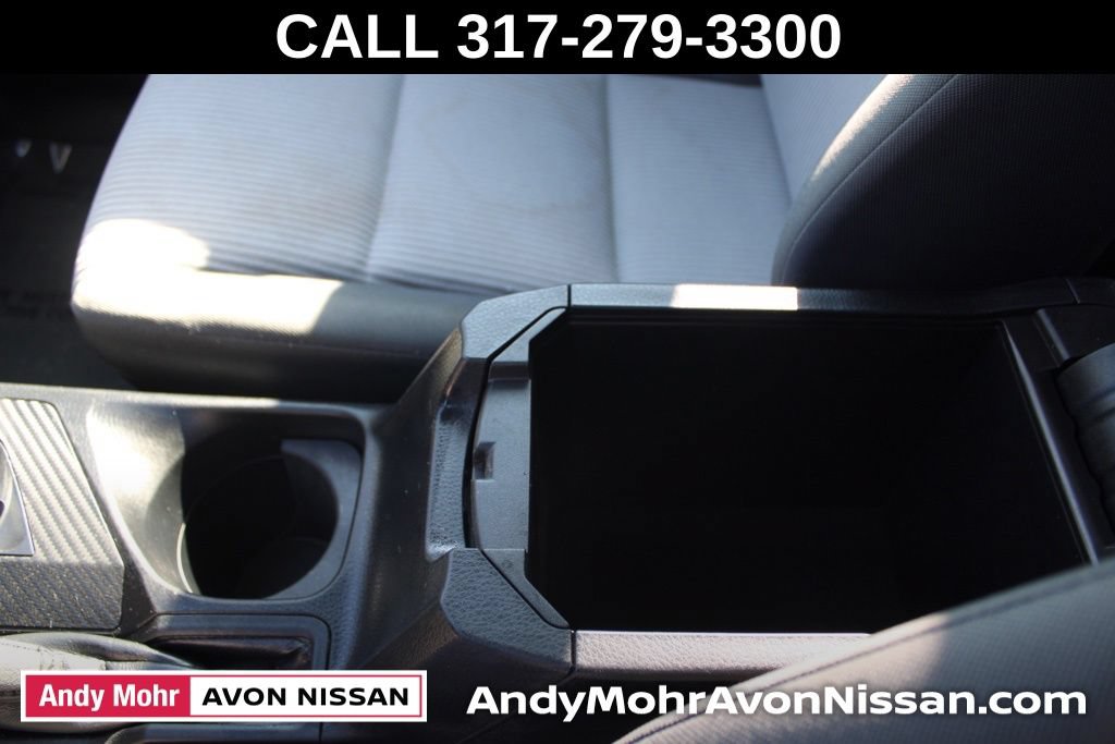 Used 2014 Toyota RAV4 LE FWD image 37
