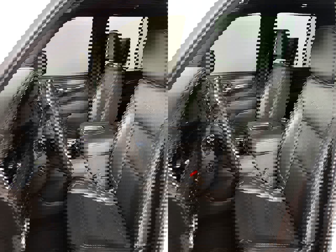 Used 2022 GMC Yukon Denali w/ Denali Premium Package image 13