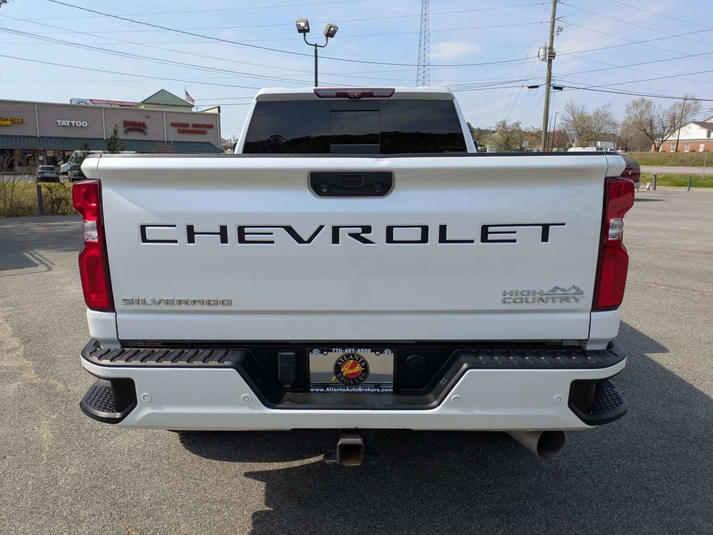 Used 2021 Chevrolet Silverado 2500 High Country w/ Z71 Off-Road Package image 5