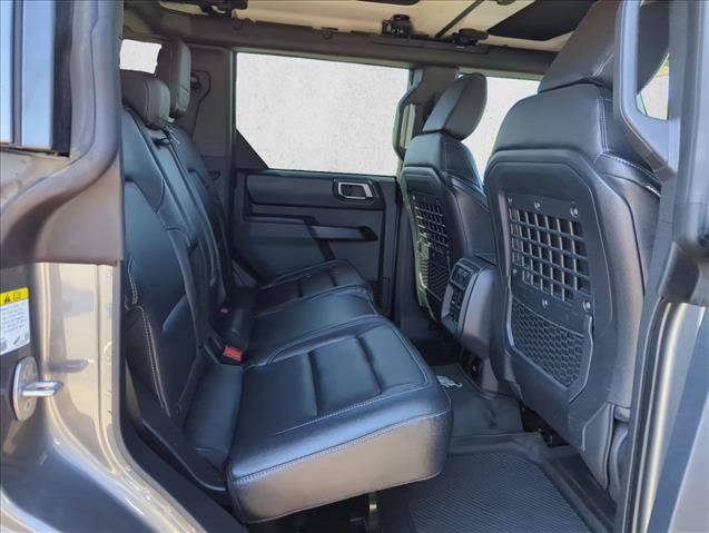 Used 2025 Ford Bronco Badlands AWD/4WD image 19