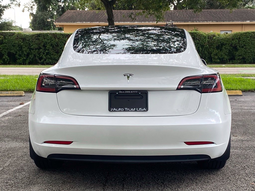 Used 2023 Tesla Model 3 Standard Range RWD image 8