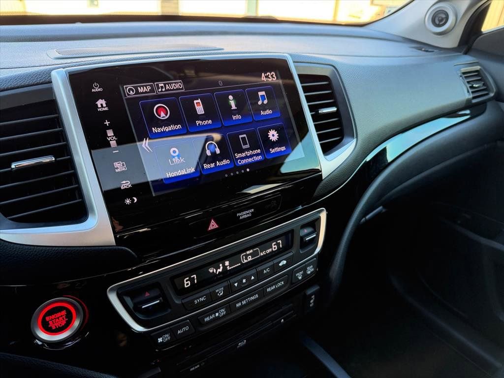 Used 2018 Honda Pilot Touring image 22