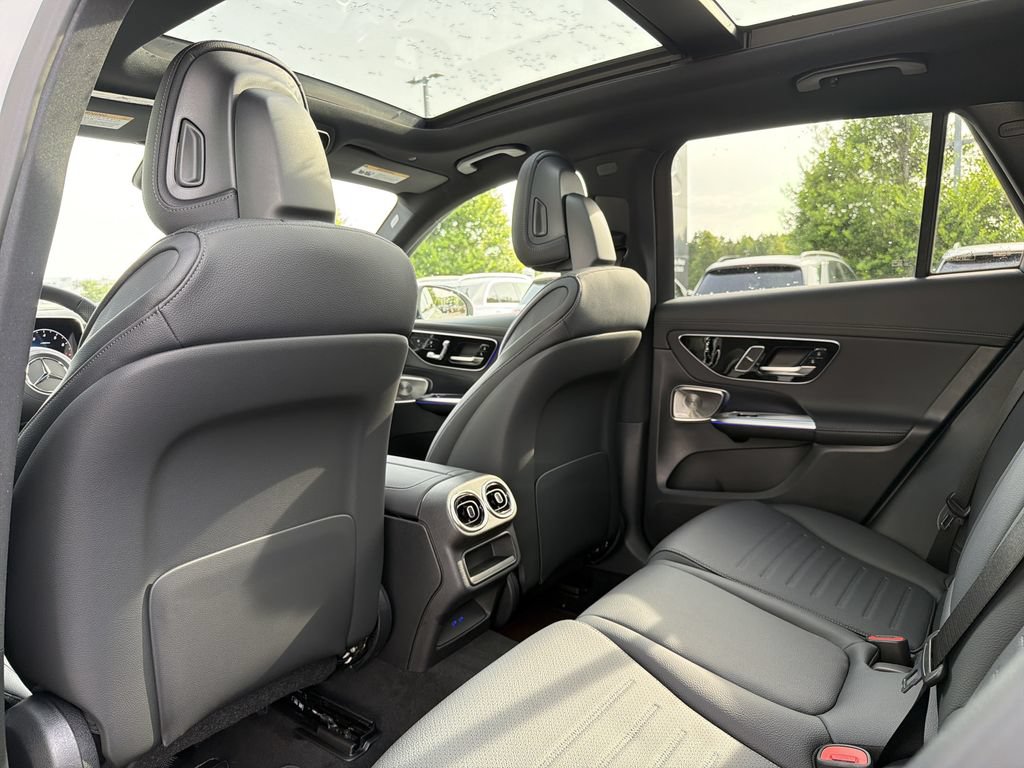 New 2026 Mercedes-Benz GLC 300 4MATIC image 12