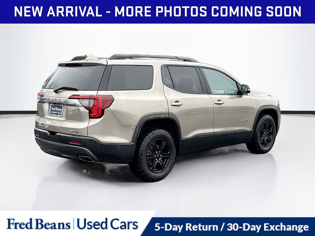 Used 2022 GMC Acadia AT4 w/ Technology Package image 8