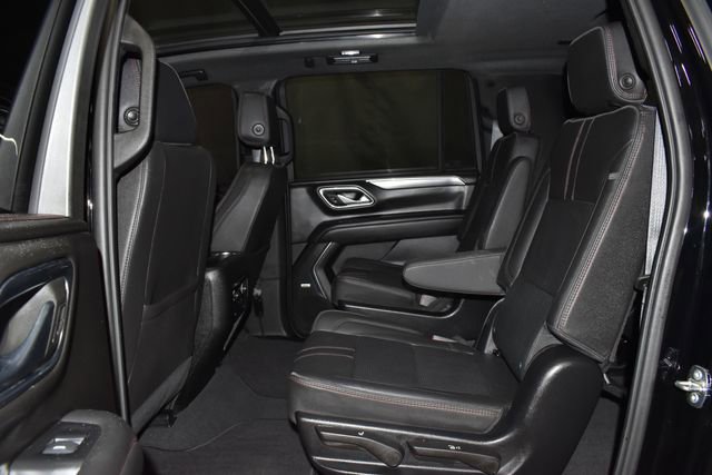 Used 2024 Chevrolet Suburban RST image 32