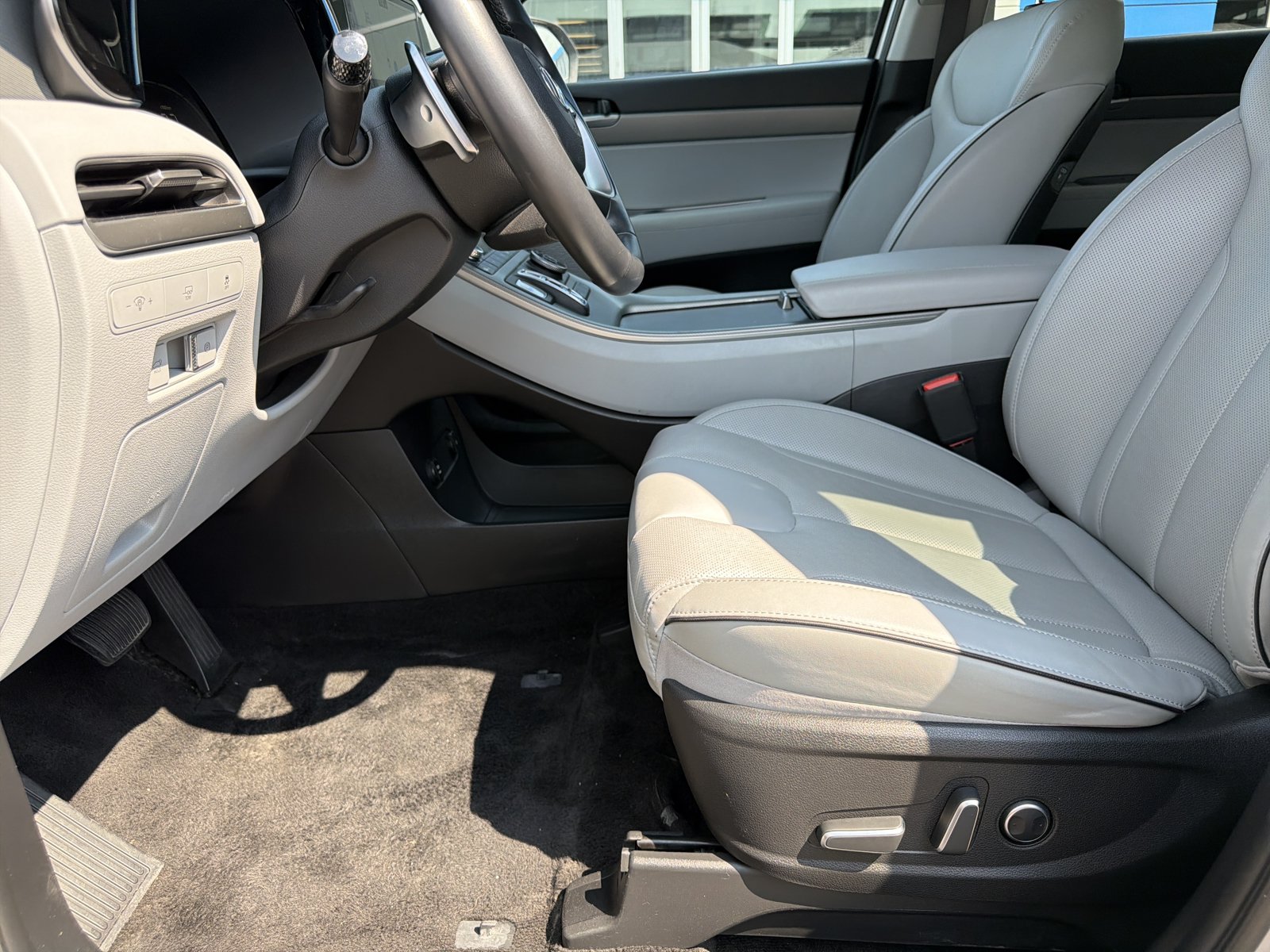 Used 2025 Hyundai Palisade SEL AWD/4WD image 17