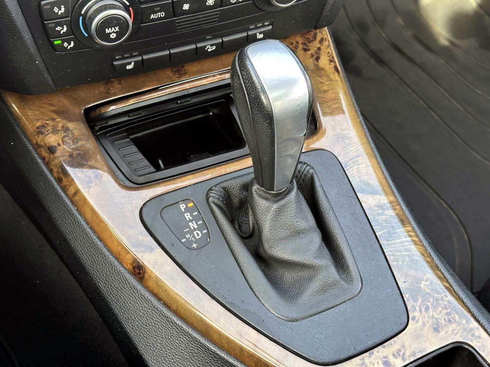 Used 2008 BMW 328xi Sedan image 24