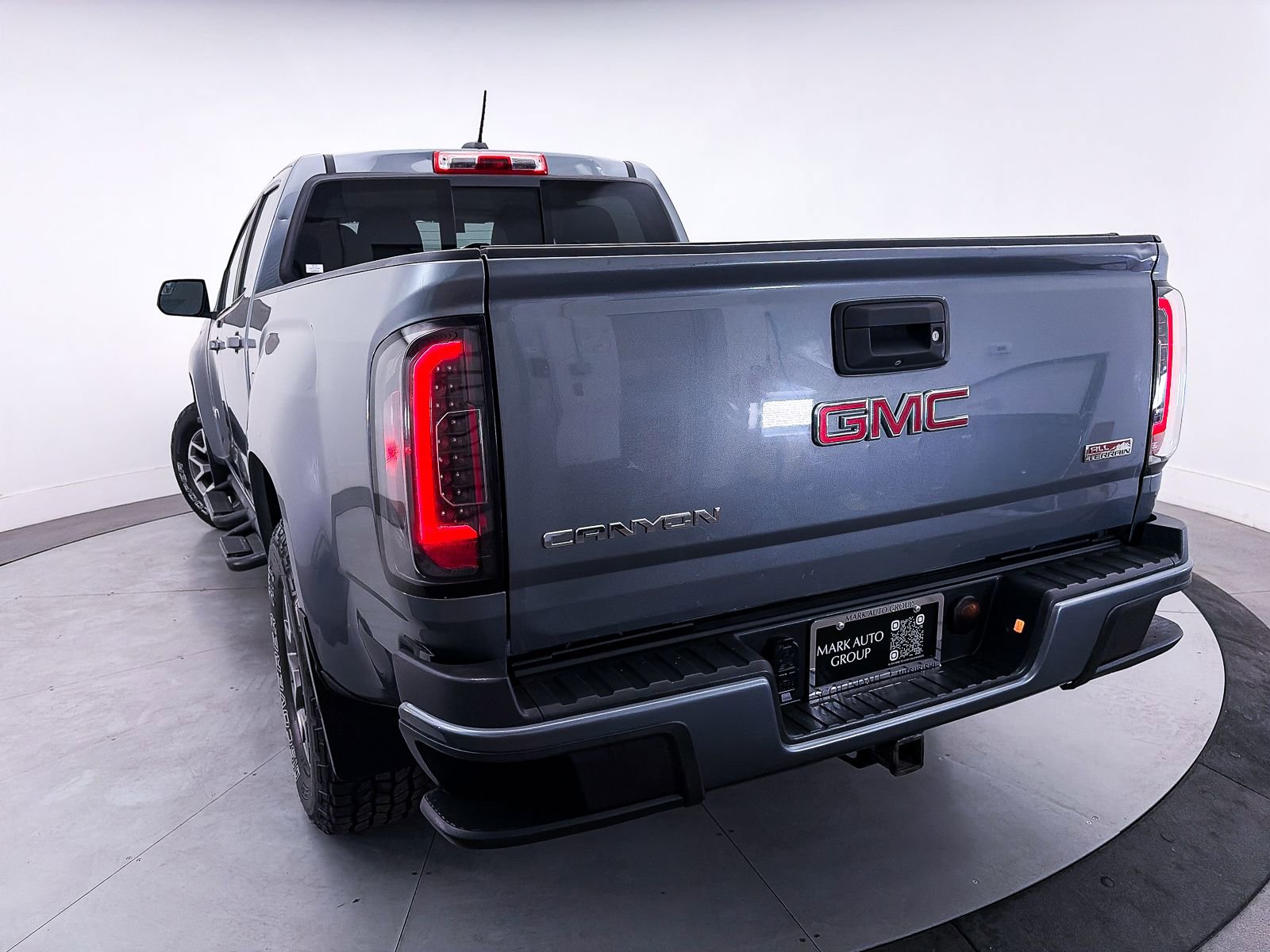 Used 2020 GMC Canyon All Terrain w/ All Terrain X Package AWD/4WD image 8