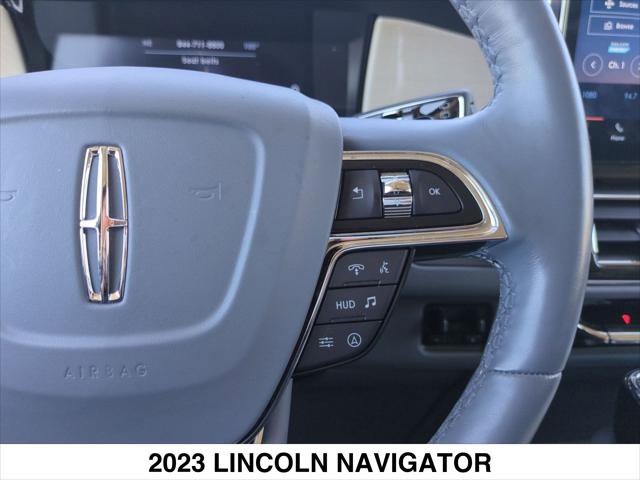 Used 2023 Lincoln Navigator Black Label AWD/4WD image 15