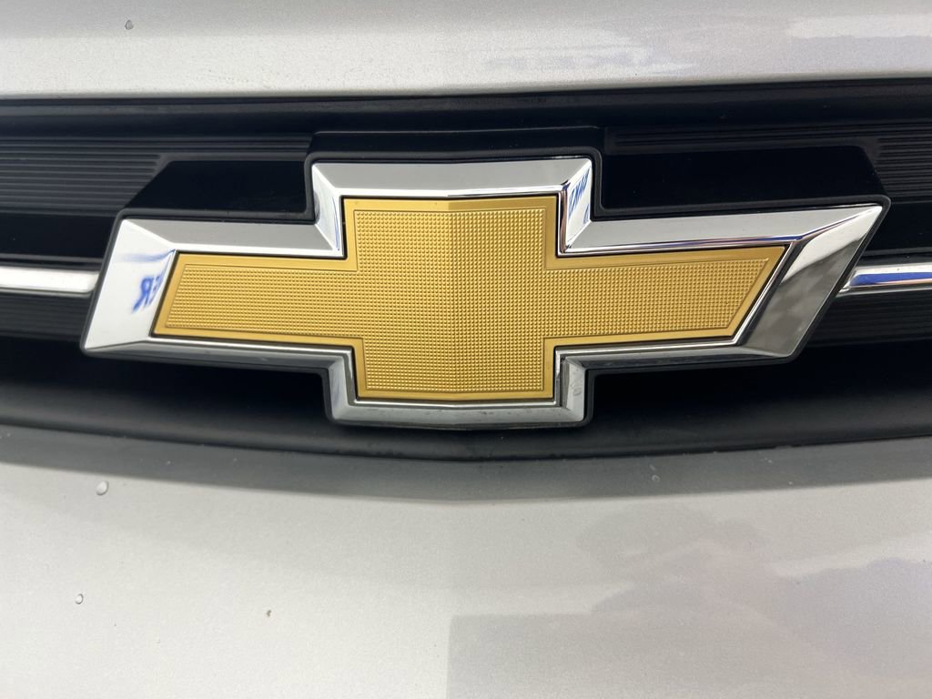 Used 2022 Chevrolet Trax LT w/ LT Convenience Package image 30