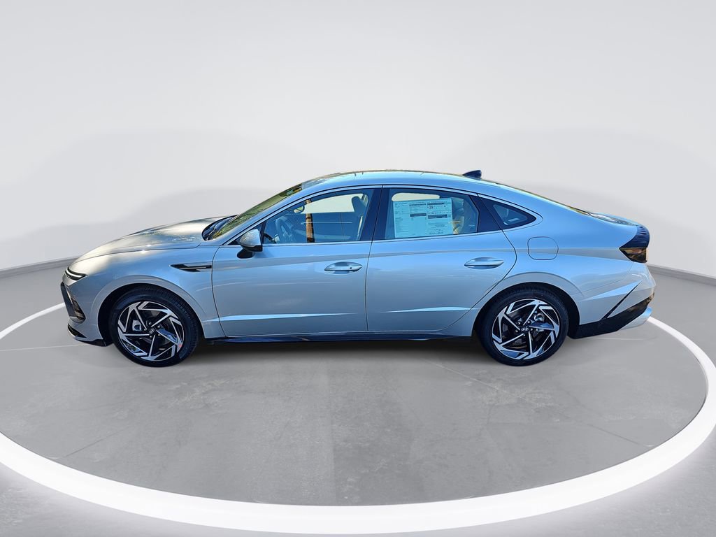 New 2026 Hyundai Sonata SEL FWD image 8