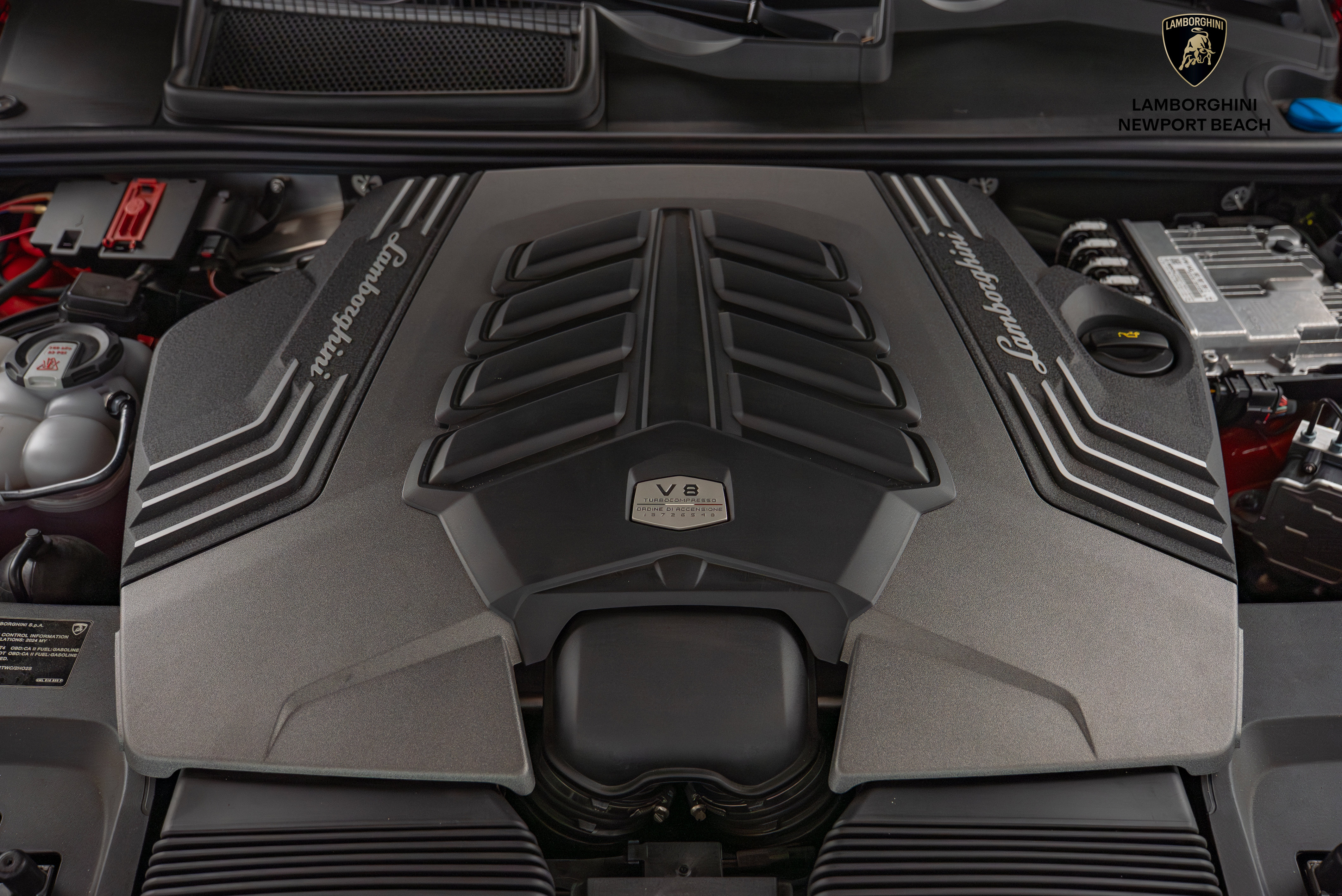 Used 2024 Lamborghini Urus S image 11