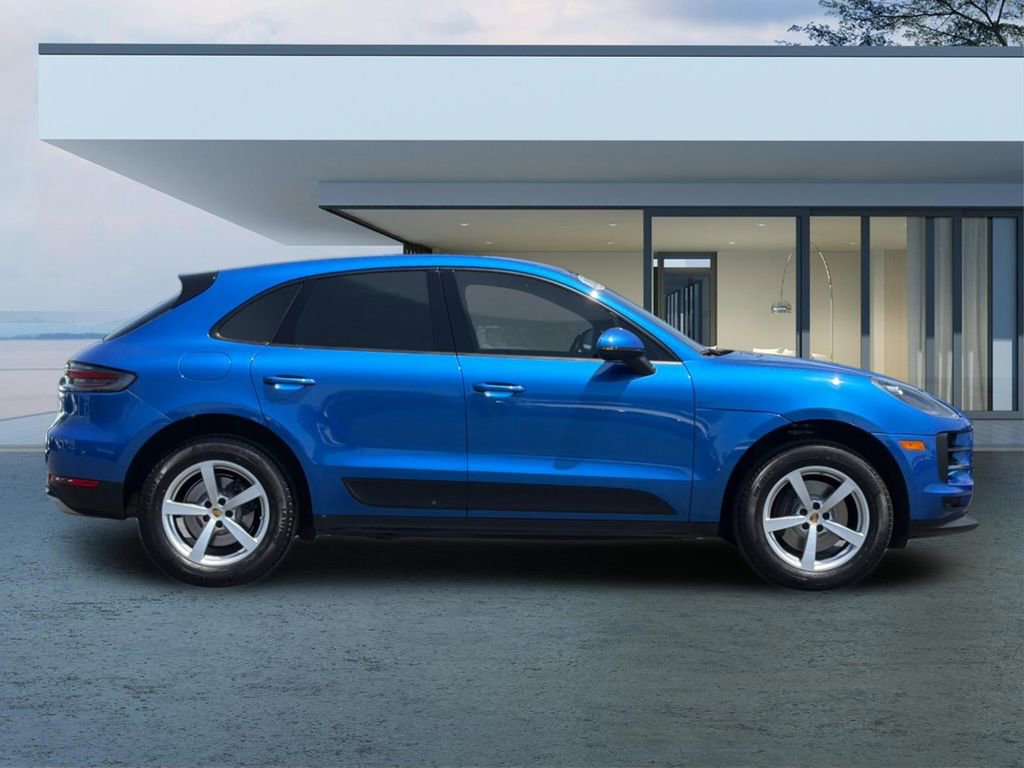 Used 2020 Porsche Macan AWD/4WD image 3