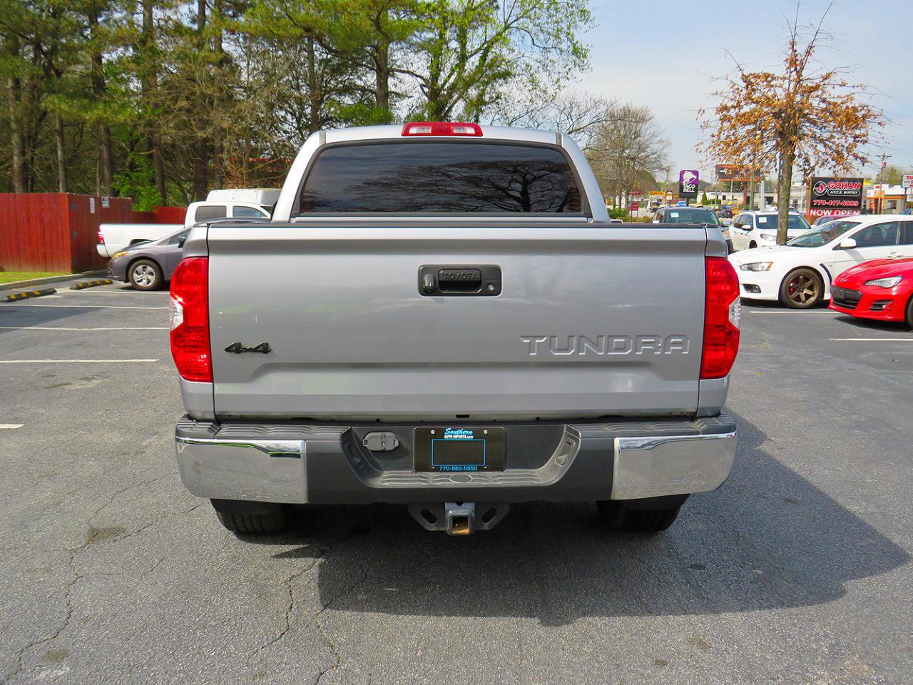 Used 2019 Toyota Tundra SR5 w/ SR5 Upgrade Package image 8