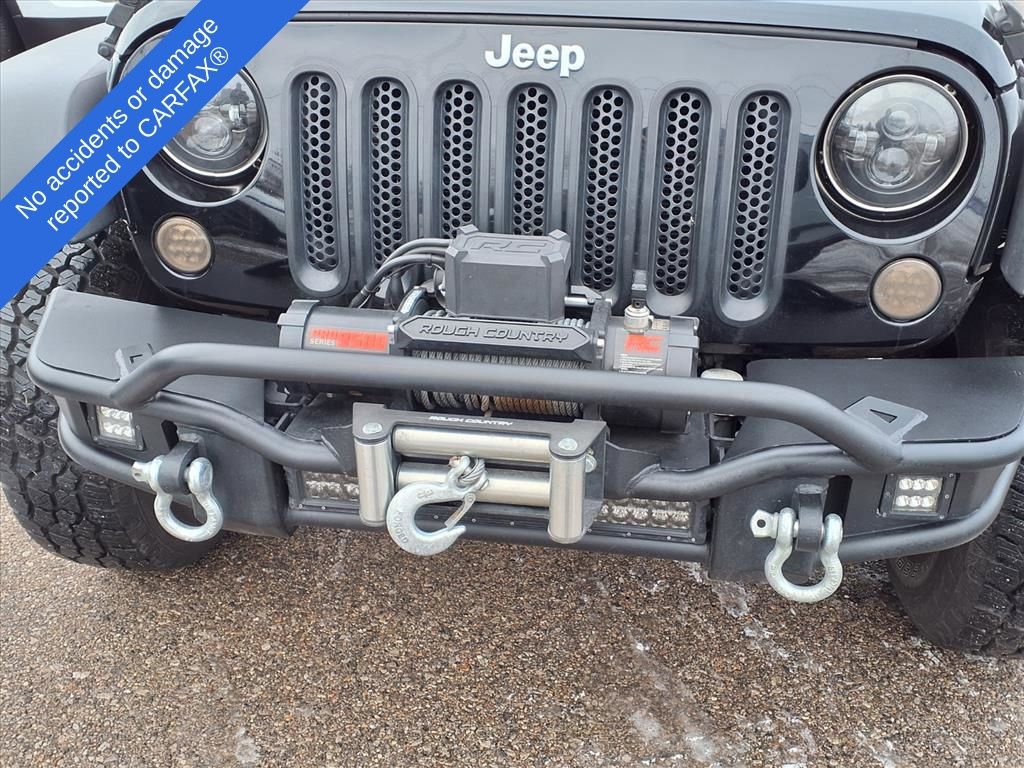 Used 2016 Jeep Wrangler Unlimited Rubicon image 13