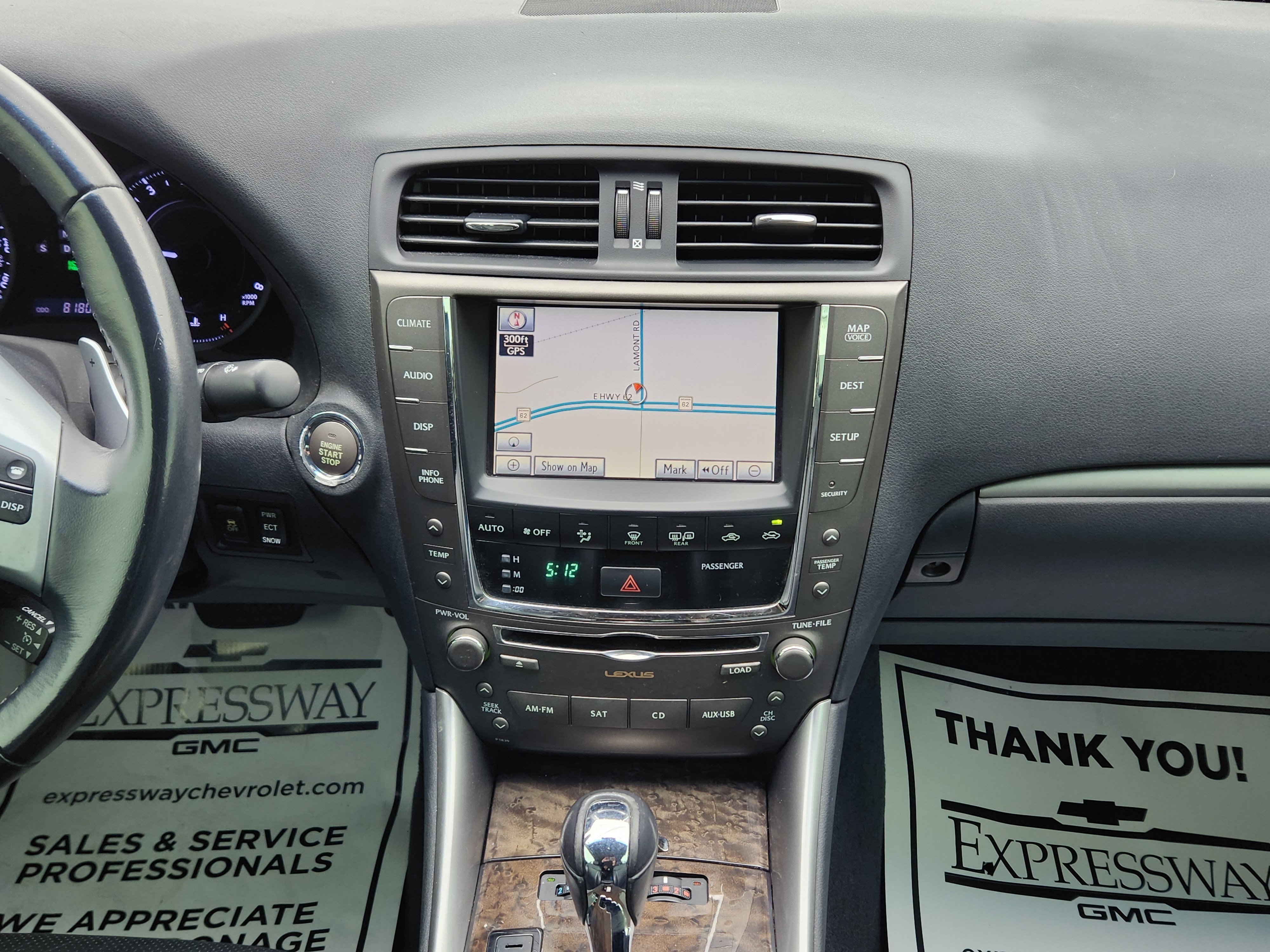 Used 2011 Lexus IS 250C w/ Luxury Pkg image 18