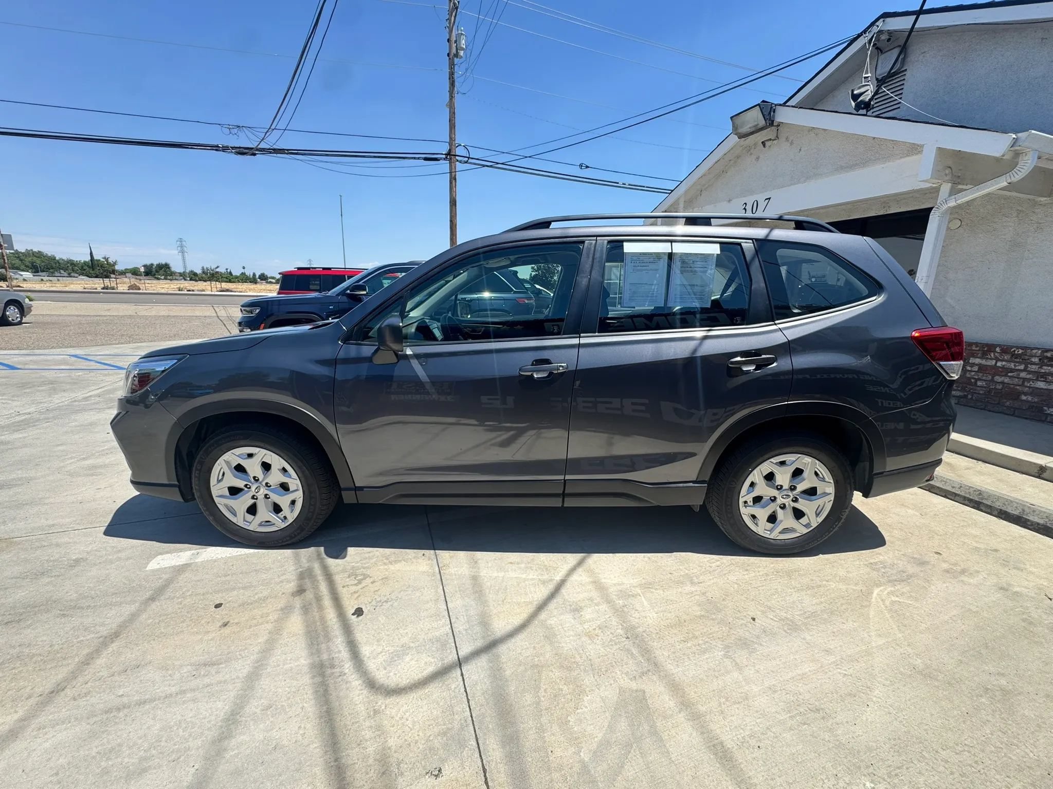 Used 2021 Subaru Forester AWD/4WD image 6