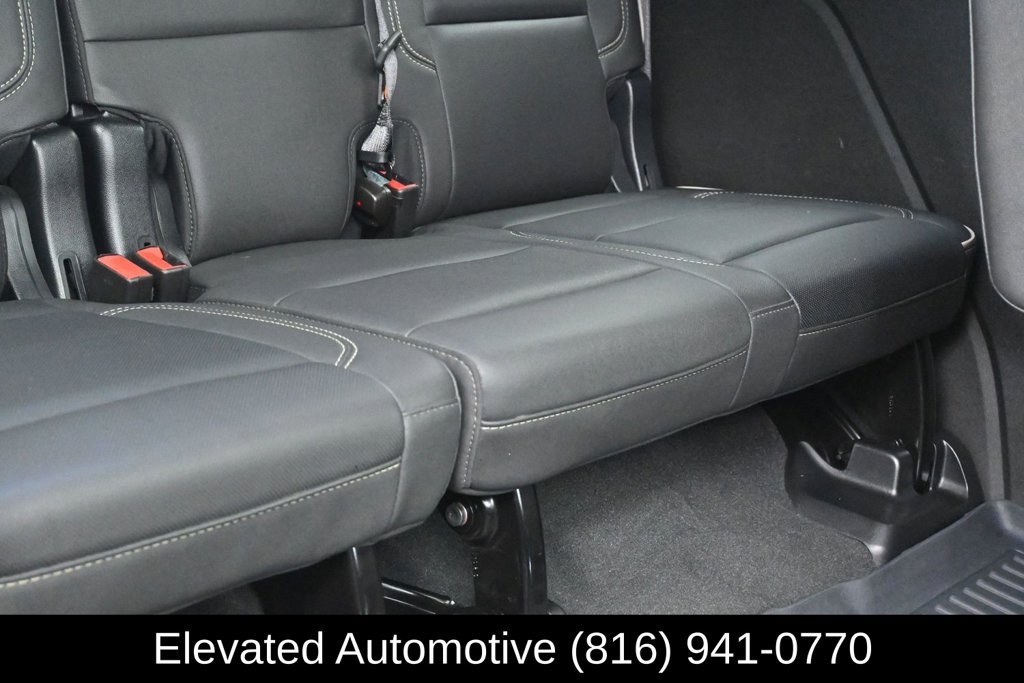 Used 2023 Chevrolet Tahoe Premier w/ Premium Package 2 RWD image 13