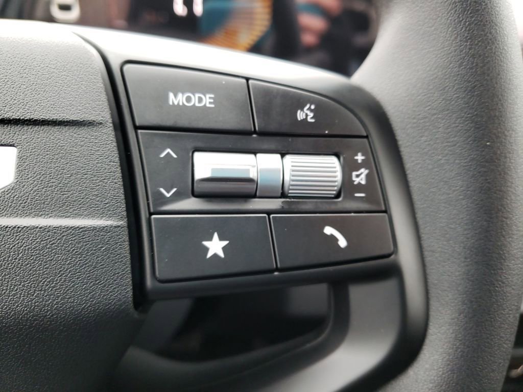 New 2025 Kia K4 LXS image 12