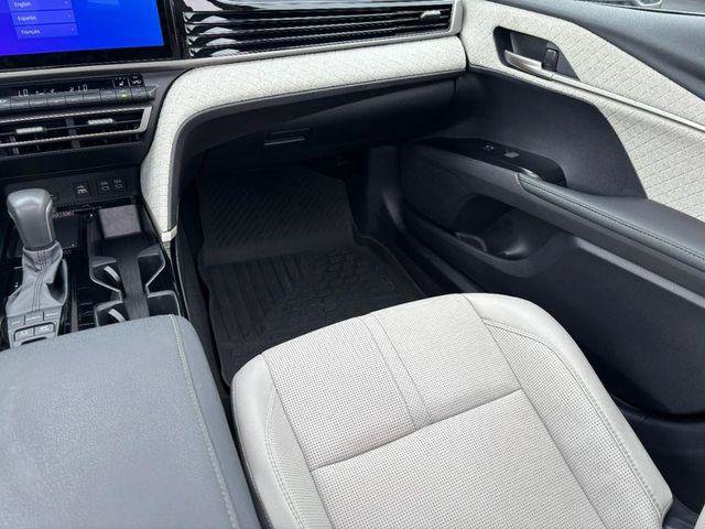 Certified 2025 Toyota Camry XLE FWD image 13