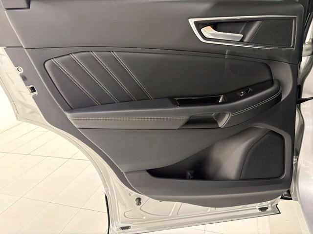 Used 2016 Ford Edge Sport w/ Equipment Group 401A AWD/4WD image 15