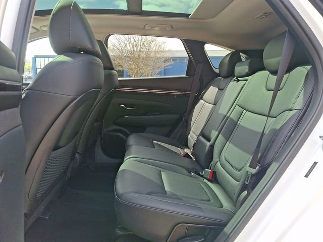 Used 2022 Hyundai Tucson Limited FWD image 12