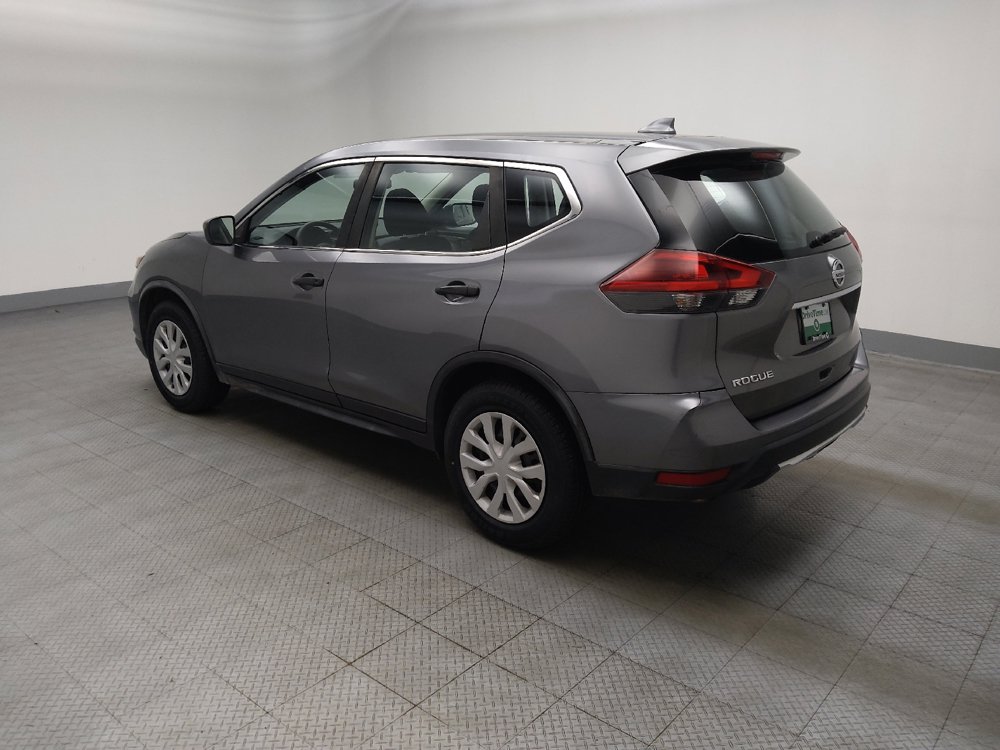 Used 2020 Nissan Rogue S FWD image 3
