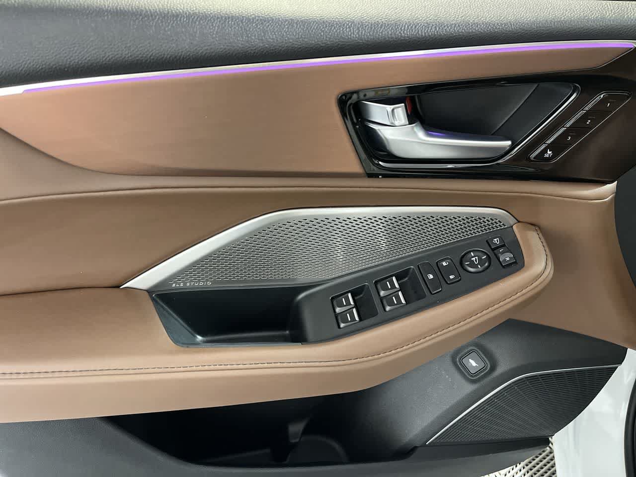 Certified 2024 Acura MDX SH-AWD w/ Technology Package image 13