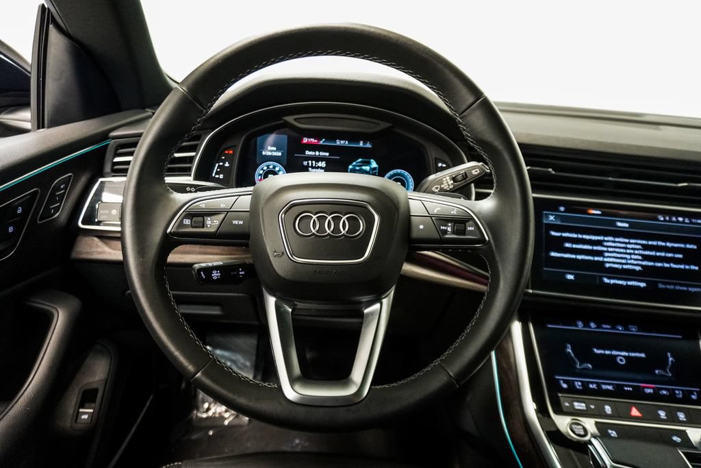 Used 2021 Audi Q8 Premium Plus w/ Premium Plus Package AWD/4WD image 17