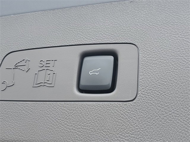 Used 2022 Lincoln Corsair FWD image 8