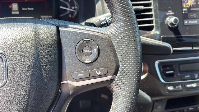 Used 2023 Honda Passport TrailSport image 16