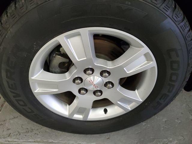 Used 2012 GMC Acadia SLE FWD image 28