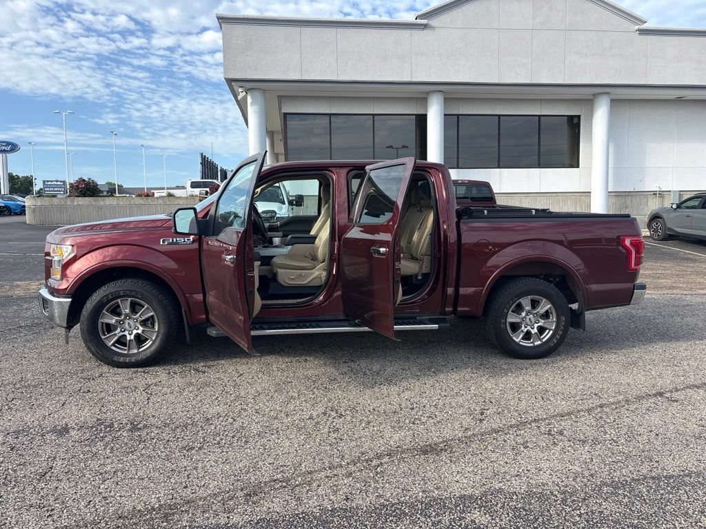 Used 2015 Ford F150 Lariat RWD image 4