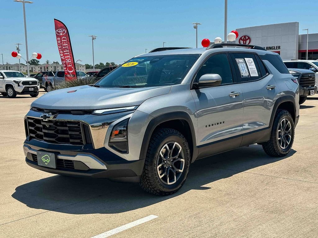 Used 2026 Chevrolet Equinox ACTIV FWD image 7