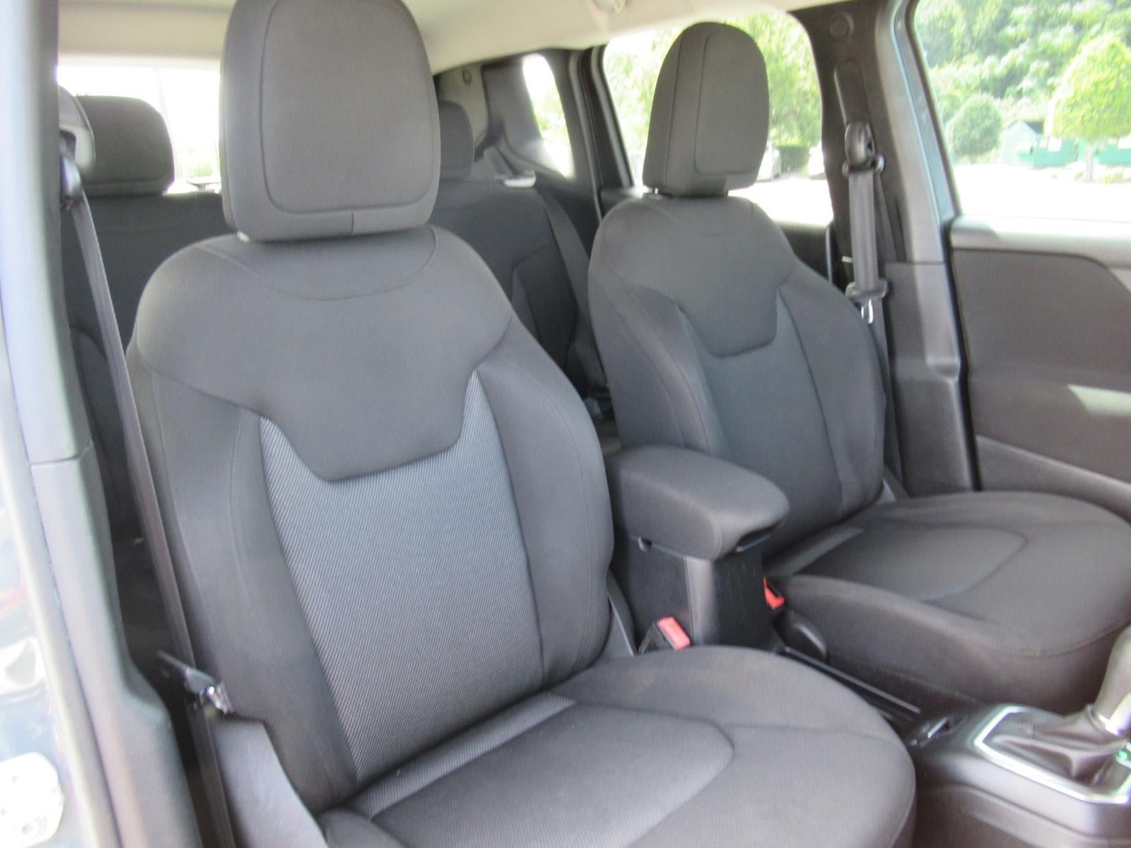 Used 2018 Jeep Renegade Sport w/ Power & Air Group AWD/4WD image 10
