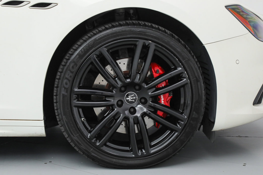 Certified 2023 Maserati Ghibli Modena Q4 AWD/4WD image 19