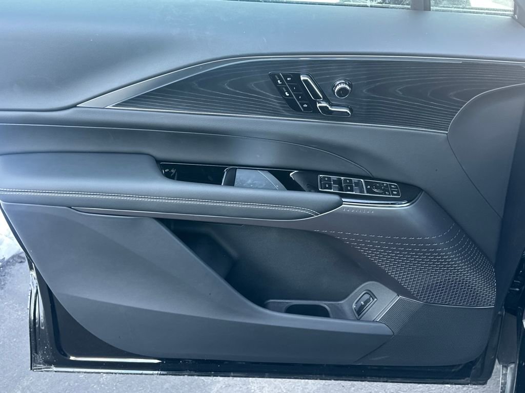 New 2026 Cadillac Lyriq Sport image 9